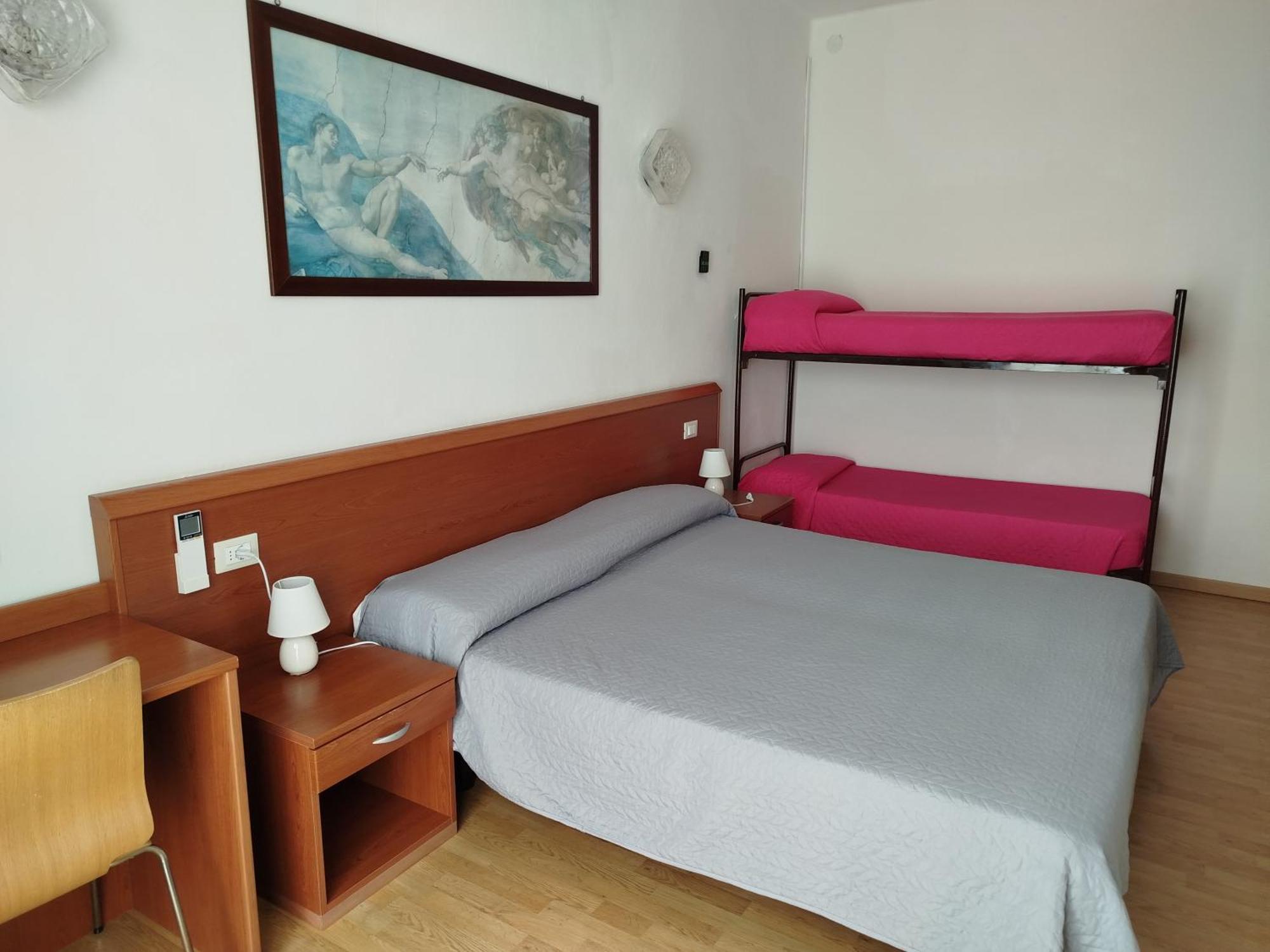 Hotel Silva Frontemare Лидо-ди-Езоло Экстерьер фото