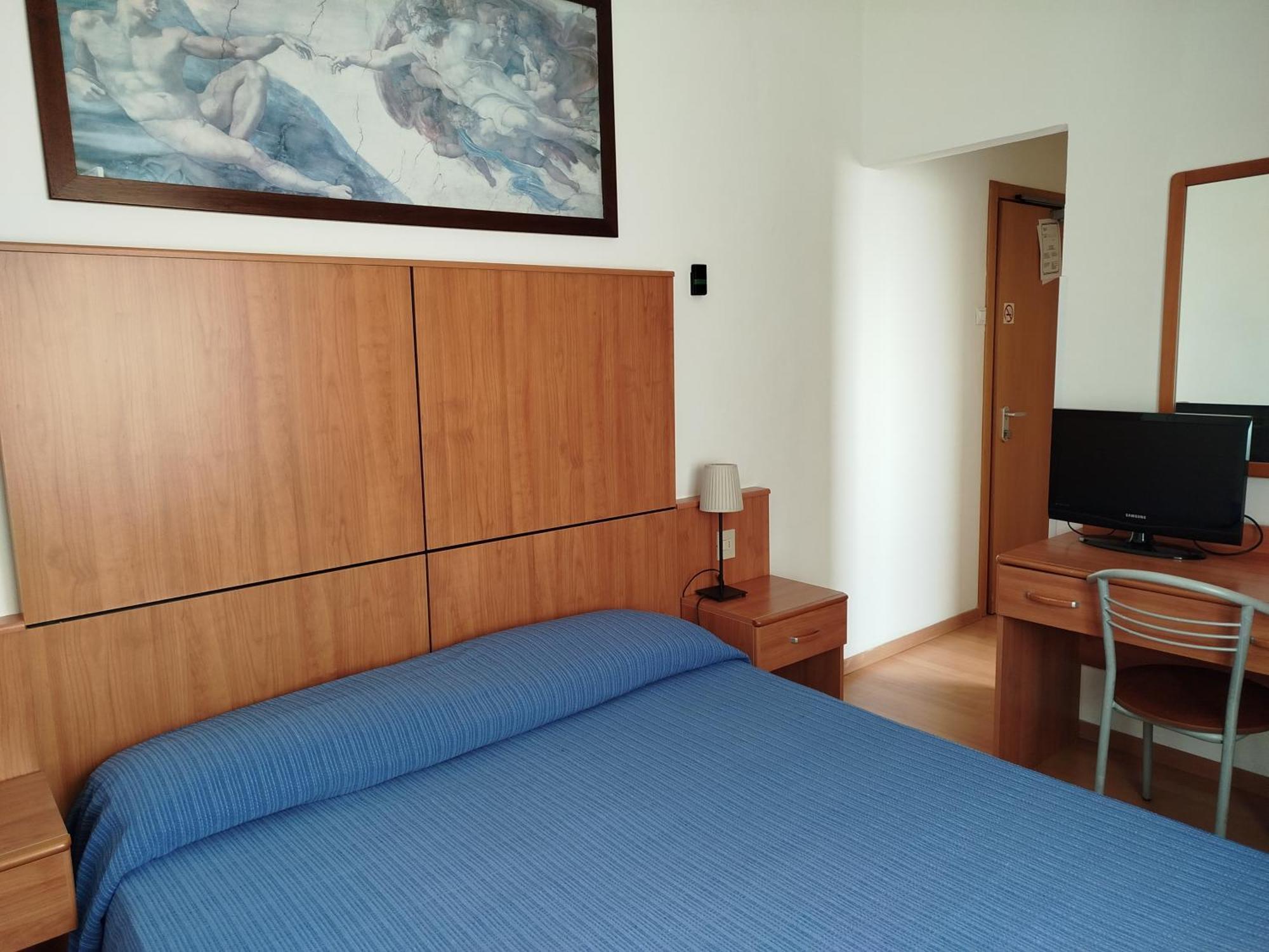 Hotel Silva Frontemare Лидо-ди-Езоло Экстерьер фото